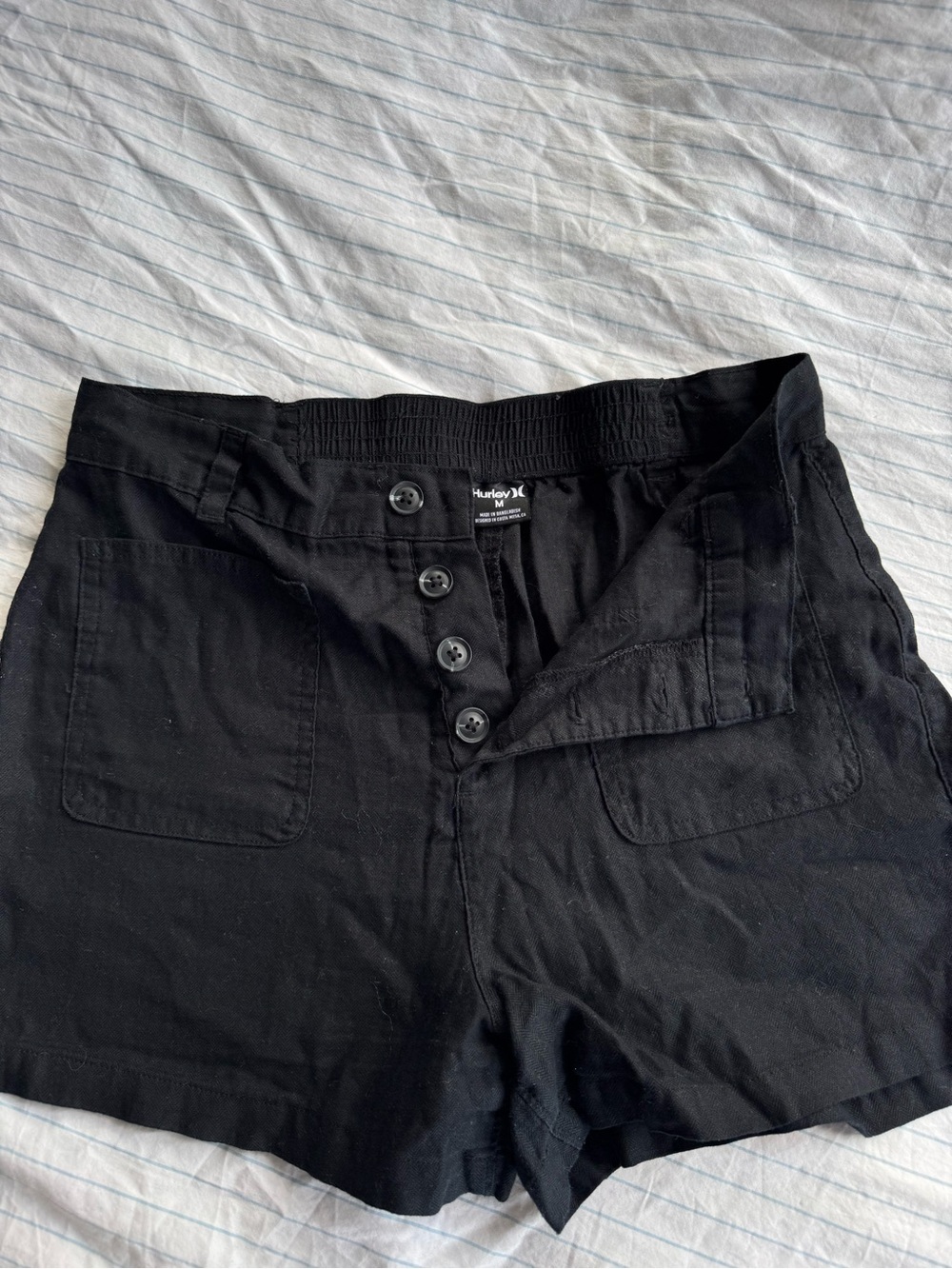 Hurley - Black Linen Women’s Shorts size: M
